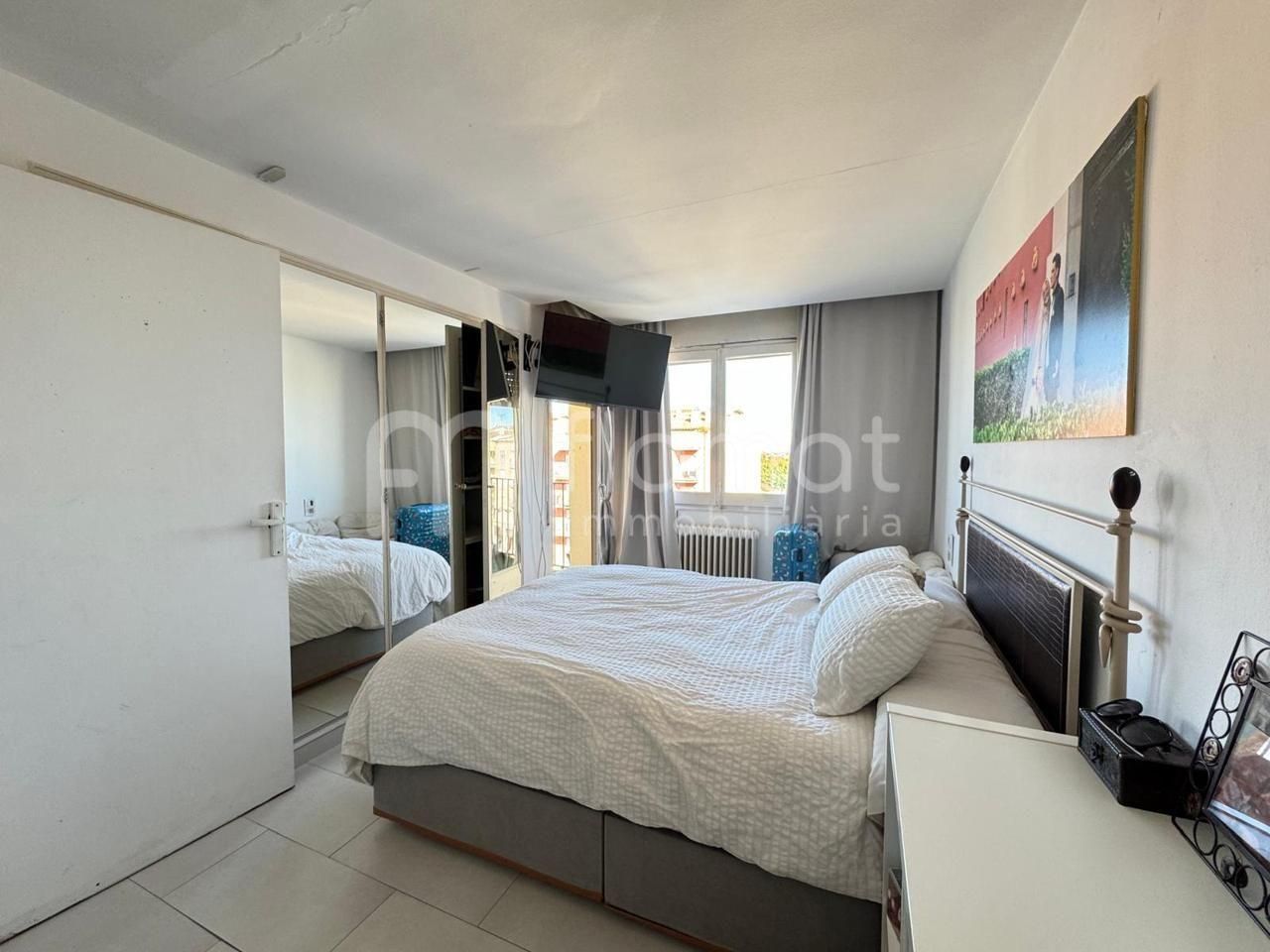 Bedroom of Flat for sale in Figueres  with Terrace and Furnished