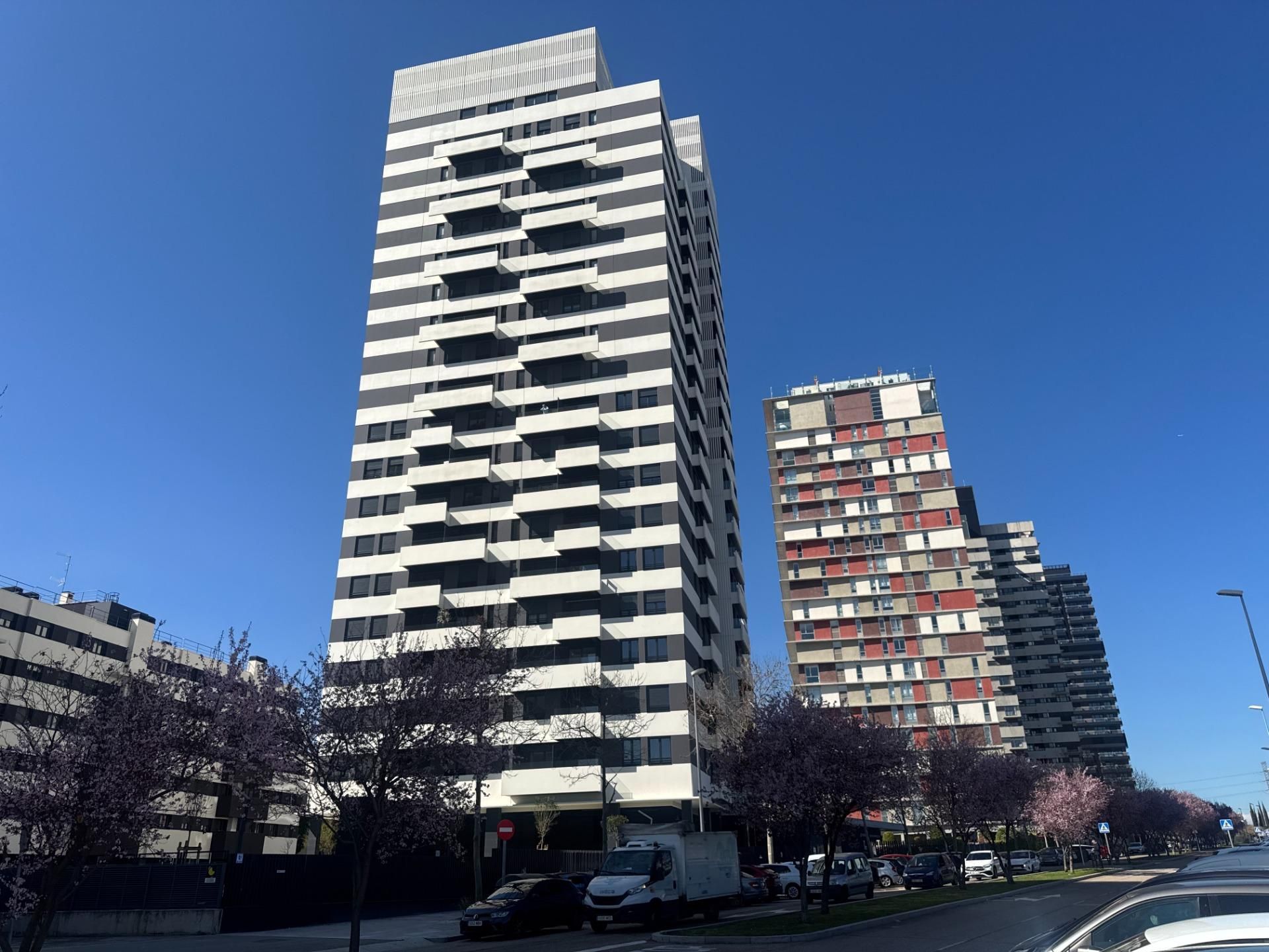 Pis de lloguer a Virgen del Cortijo - Manoteras, Hortaleza