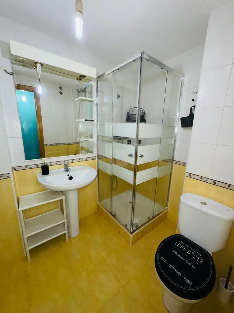 Badezimmer von Wohnung zum Verkauf in Centro