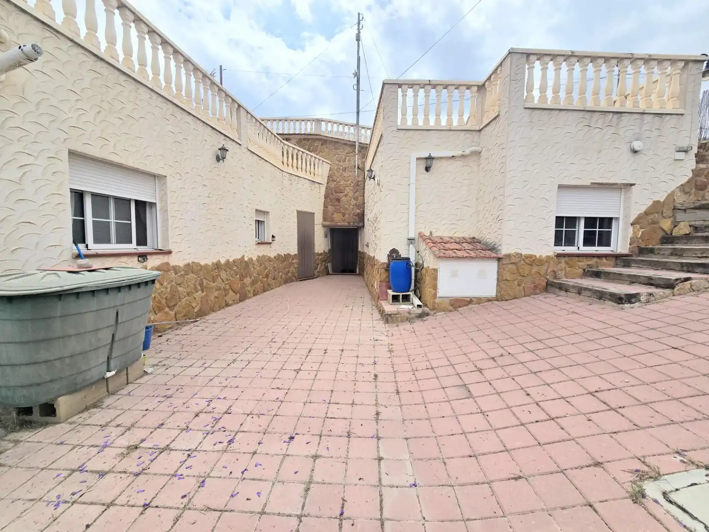 Casa en venda a Algueña