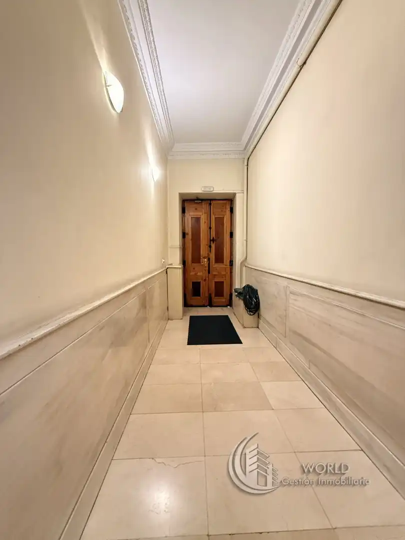 Wohnung zum Verkauf in Madrid mit Klimaanlage, Heizung und Möbliert