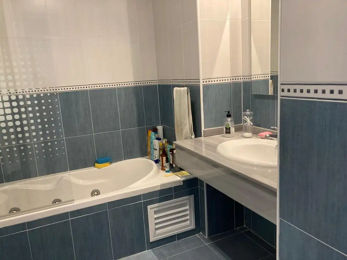 Baño de Apartamento en venta en Torrox con Terraza y Trastero