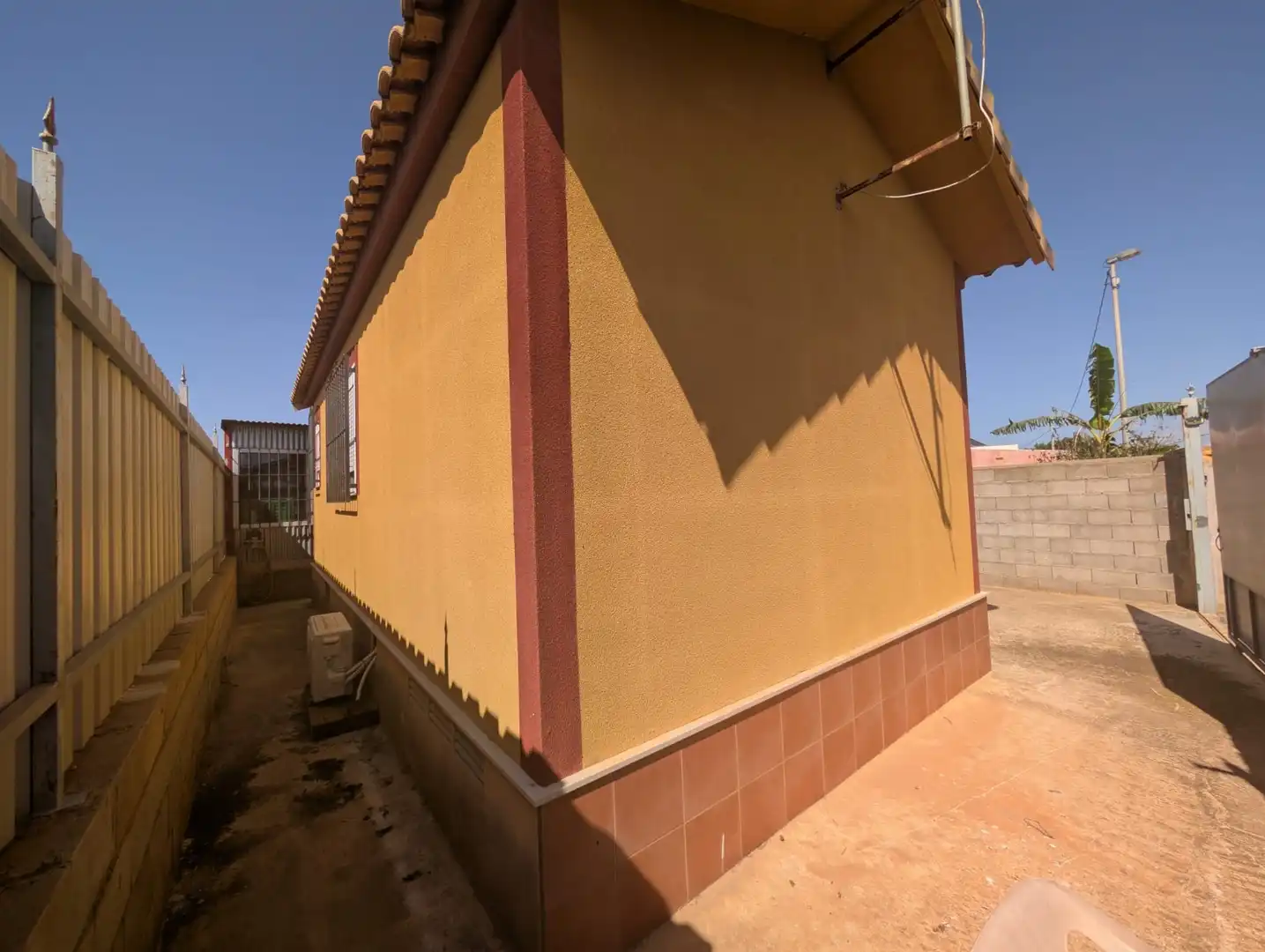 Vista exterior de Casa o chalet en venta en Cartagena con Aire acondicionado y Amueblado