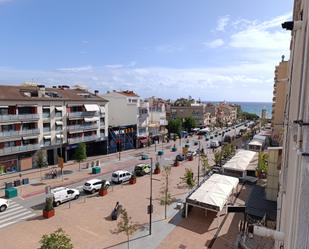 Vista exterior de Pis de lloguer en Calella amb Balcó