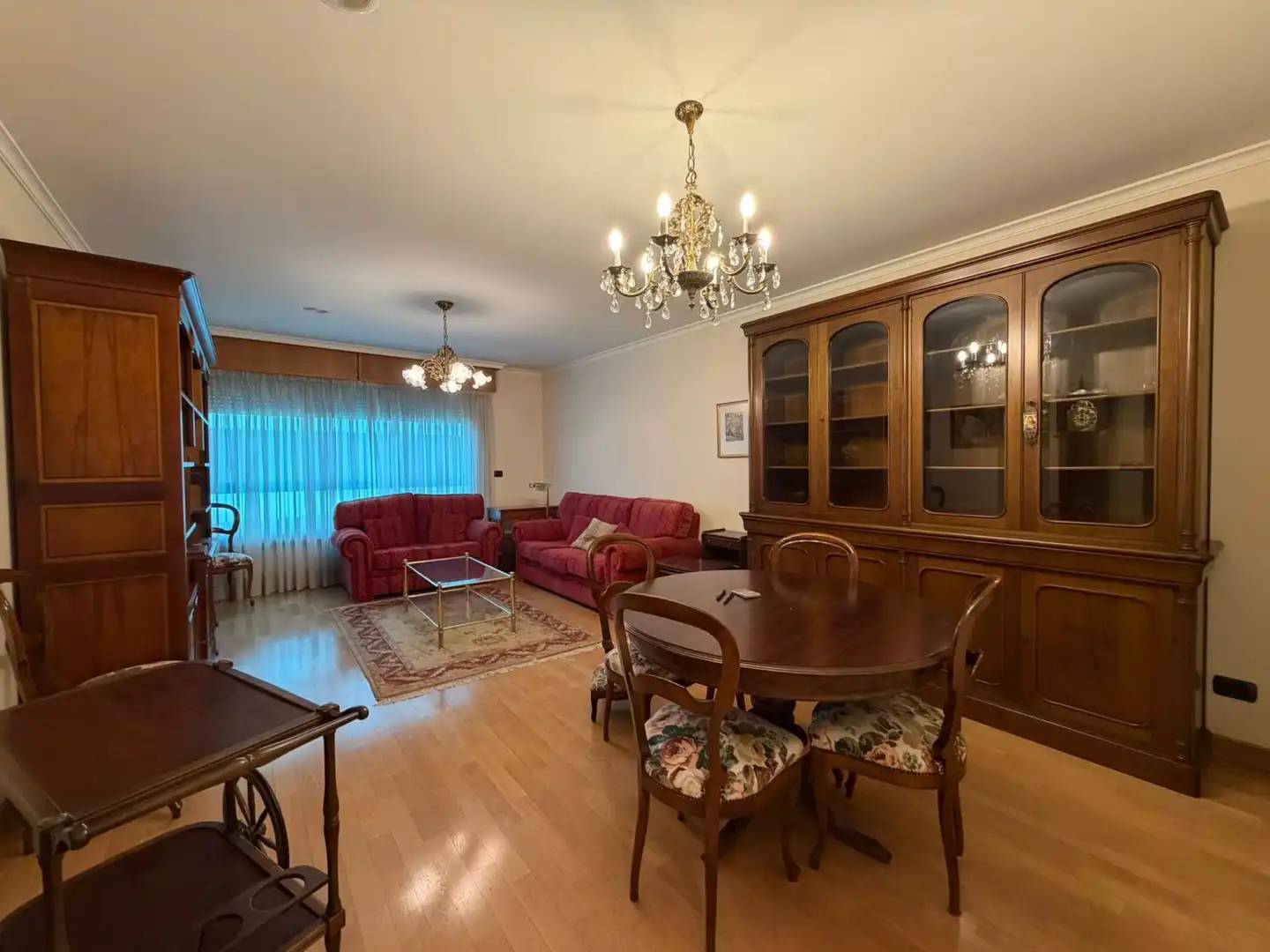 Sala de estar de Piso de alquiler en A Coruña Capital  con Calefacción y Parquet