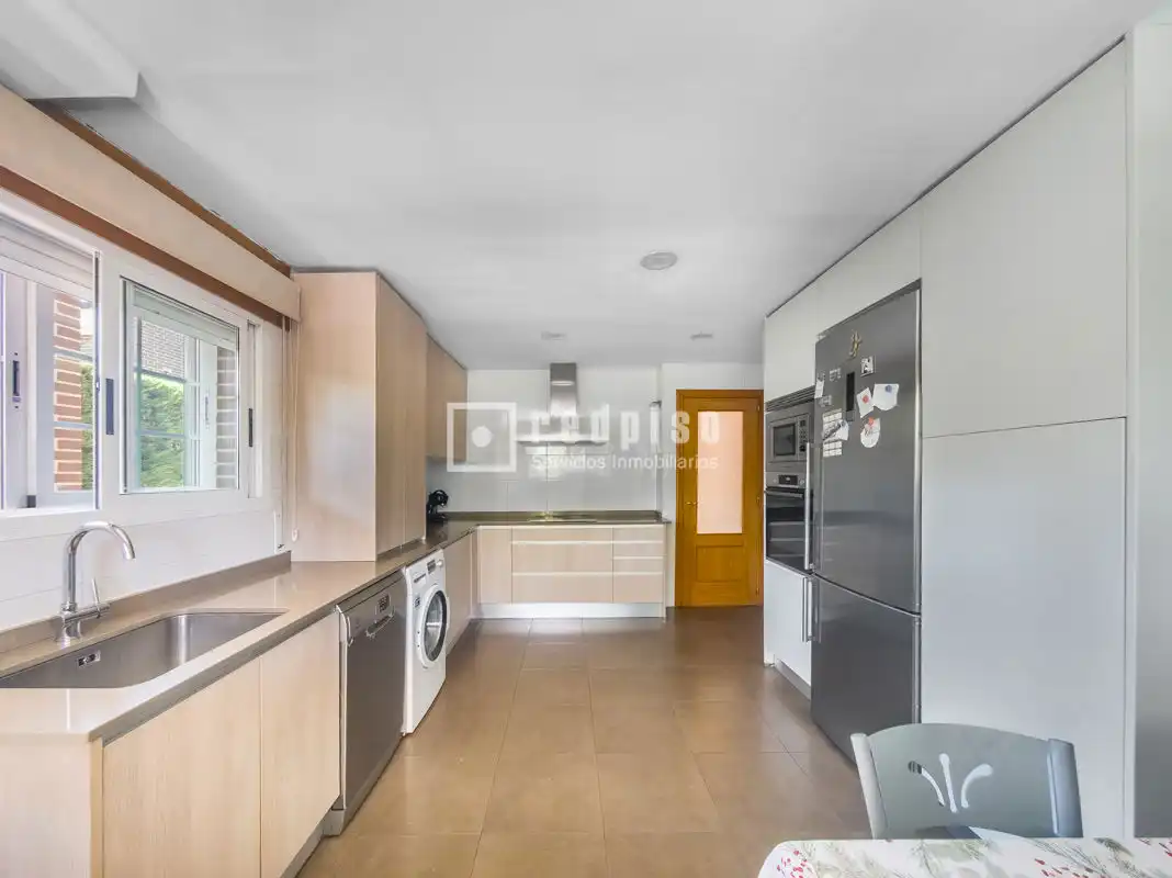 Villa avec piscine à vendre à  Urbanizaciones, imagen 12