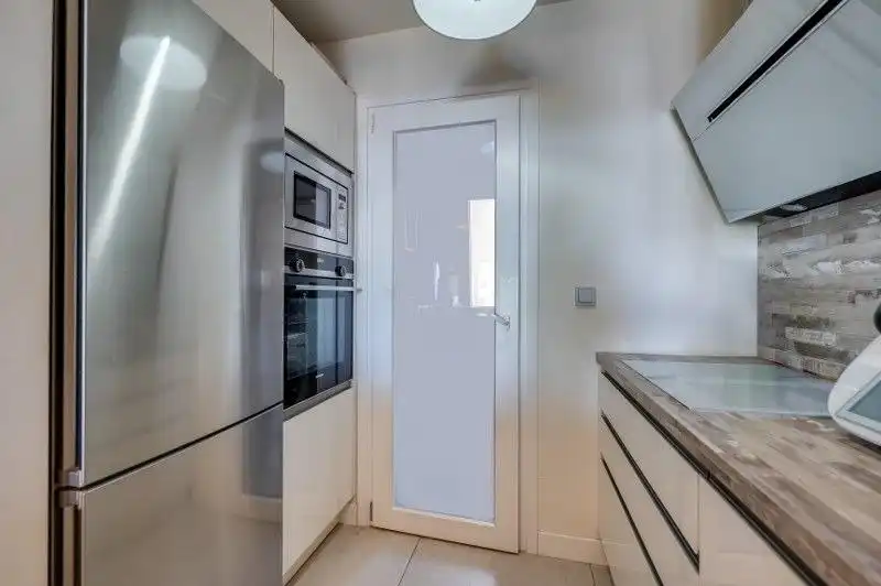 Piso con piscina en venta en Calle aneto, imagen 3