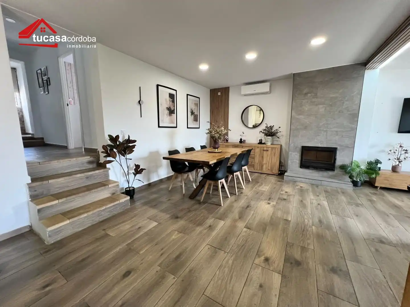 Villa con piscina in vendita a Periurbano Este - Campiña, imagen 2
