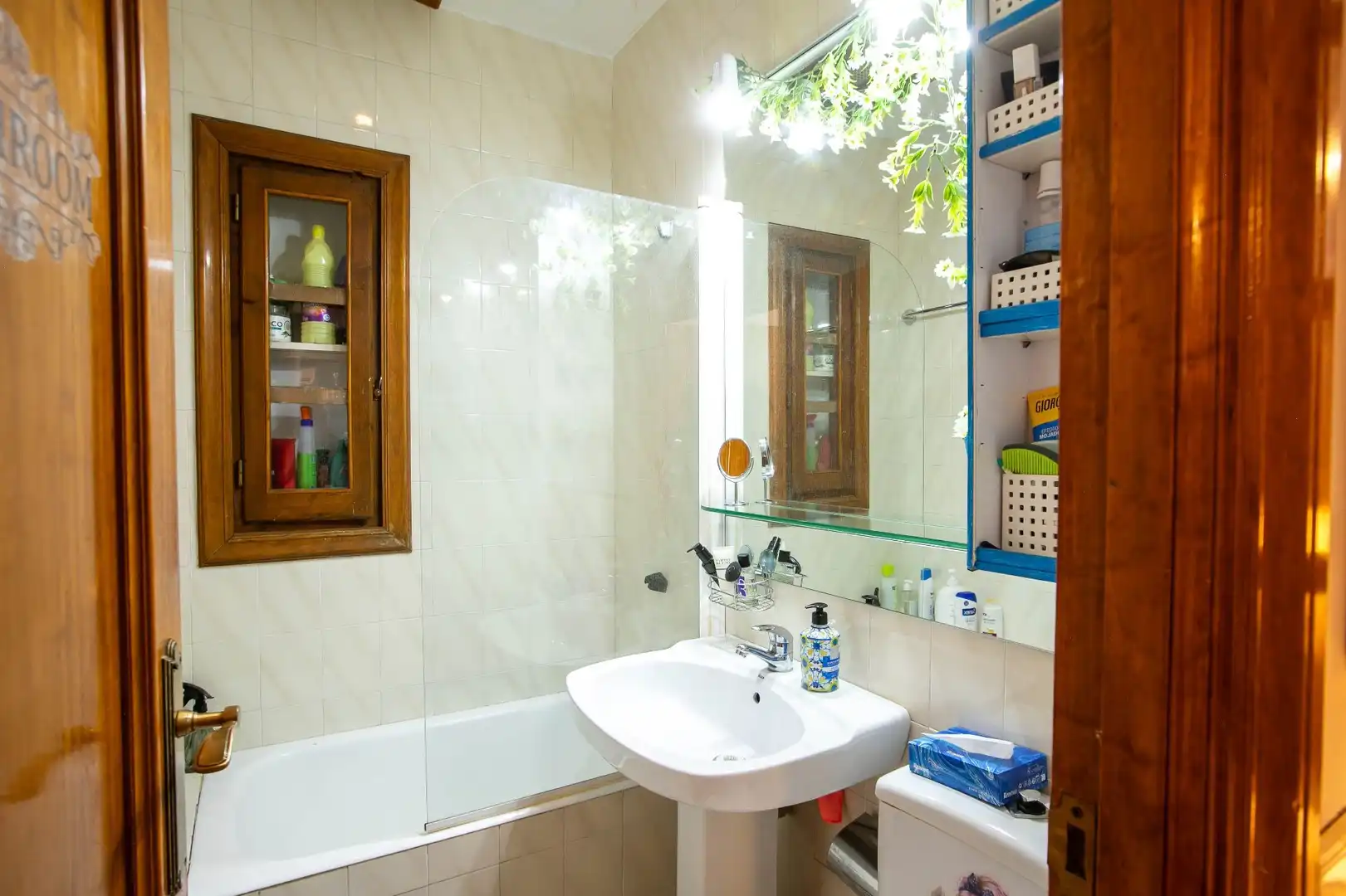 Bathroom of Houses for sale in Legarda  with Air Conditioner, Heating and Private garden