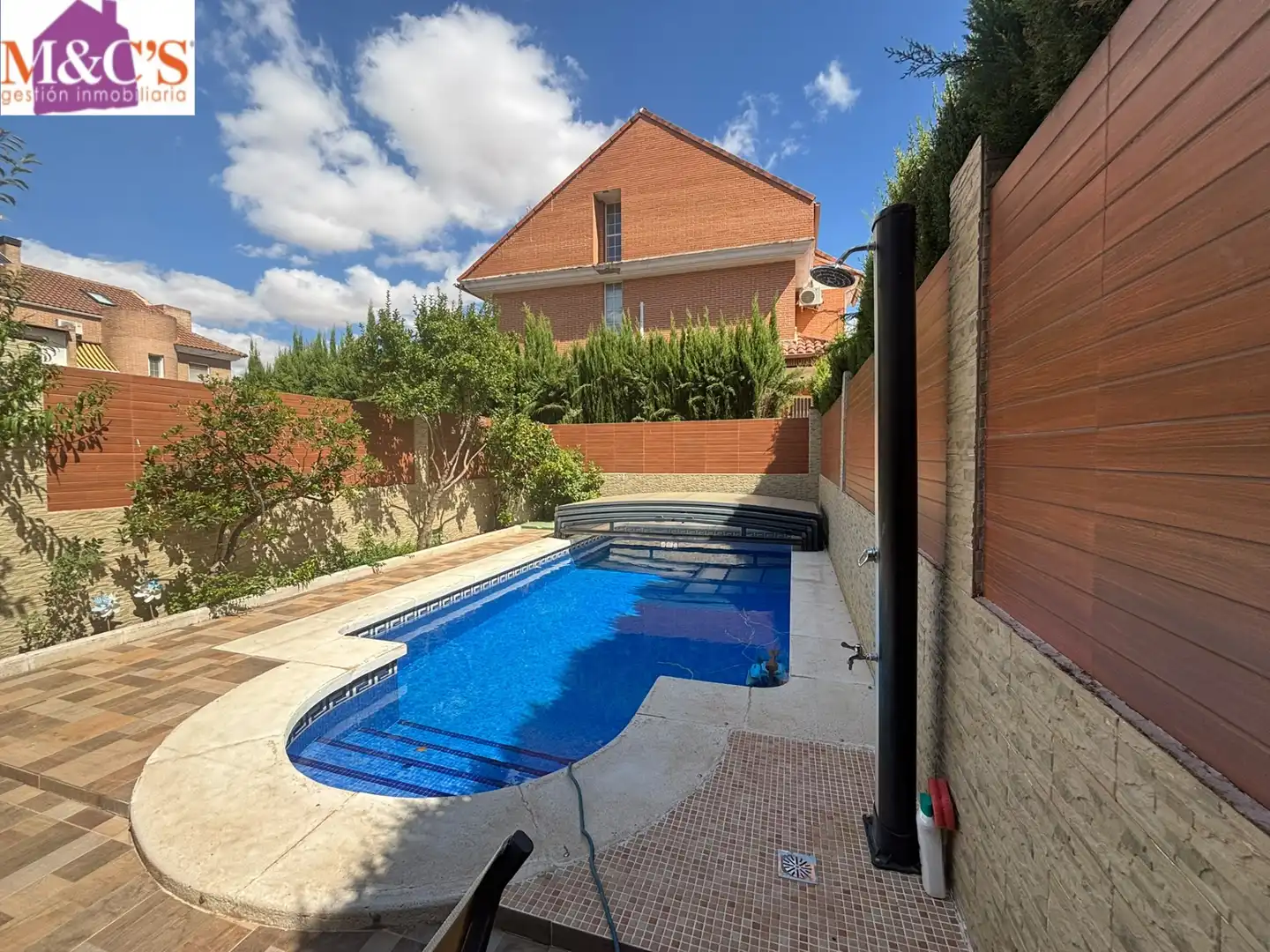 Piscina de Casa o xalet en venda en Puertollano amb Aire condicionat, Calefacció i Piscina