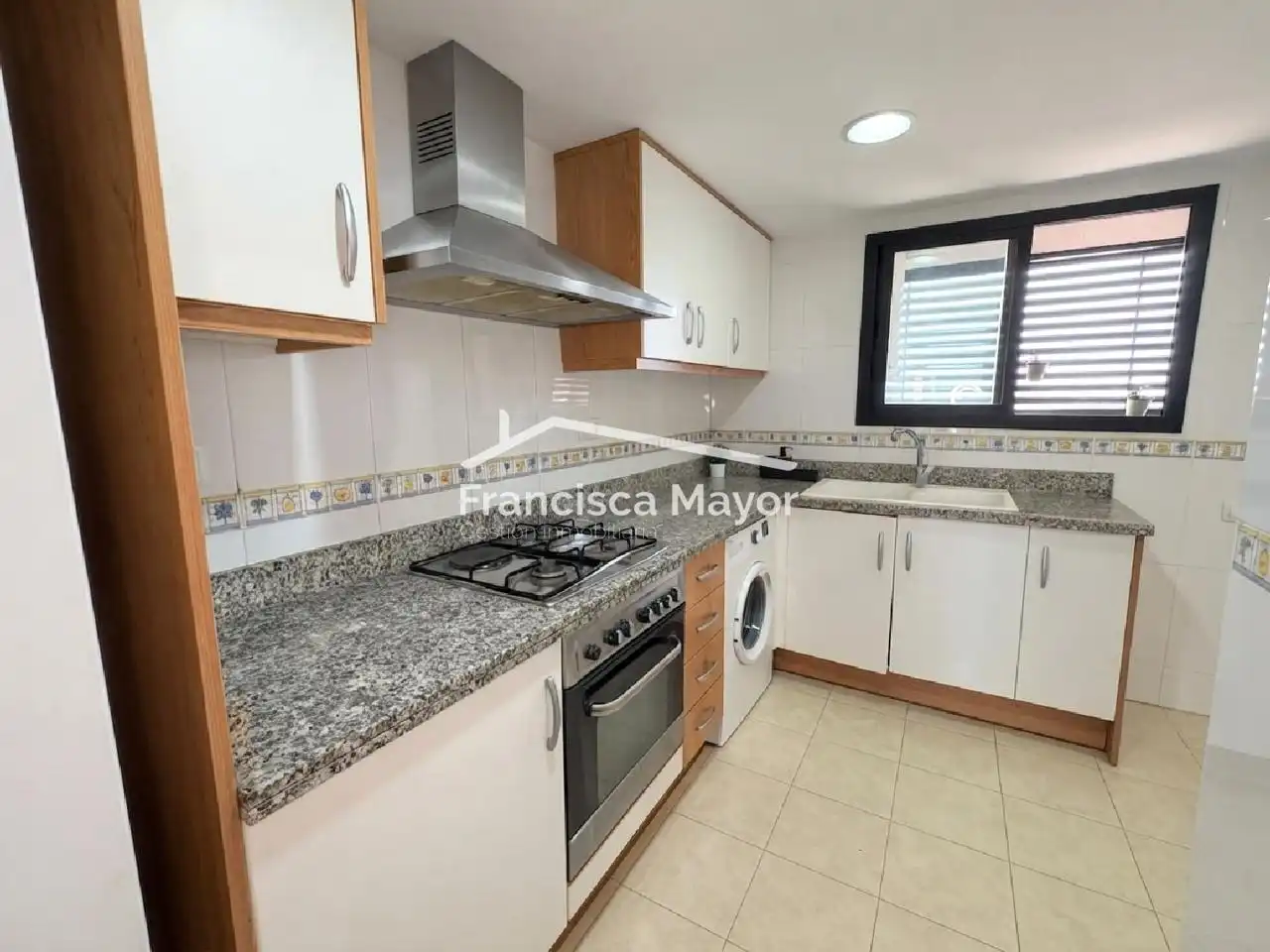 Cocina de Piso en venta en Valencia con Aire acondicionado, Amueblado y Piscina comunitaria
