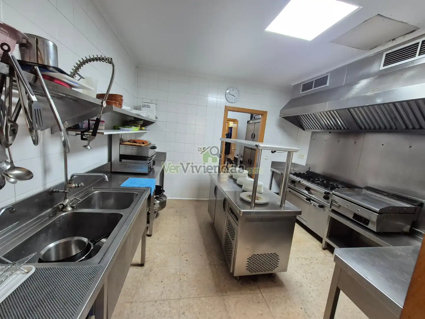 Business premises for sale in Sant Vicenç Dels Horts, imagen 26