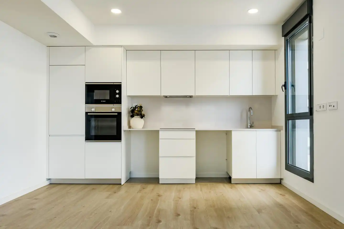 Kitchen of Flat for rent in Badalona  with Air Conditioner, Heating and Terrace