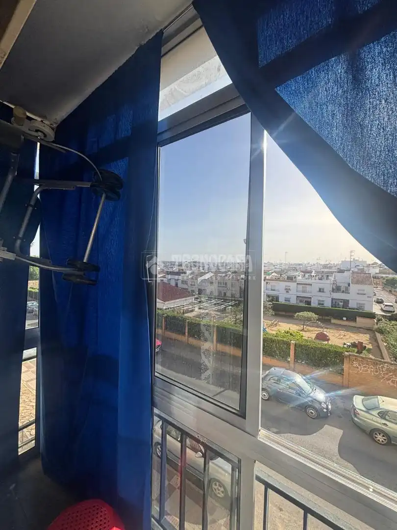 Schlafzimmer von Wohnung zum Verkauf in Alcalá de Guadaira mit Balkon