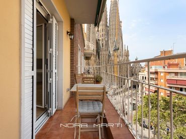 Appartement avec balcon à vendre à Eixample