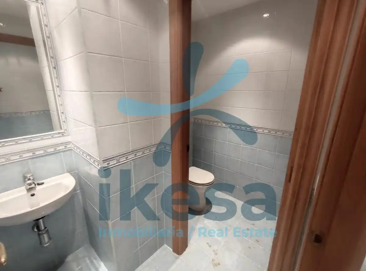 Baño de Oficina en venta en Vigo 