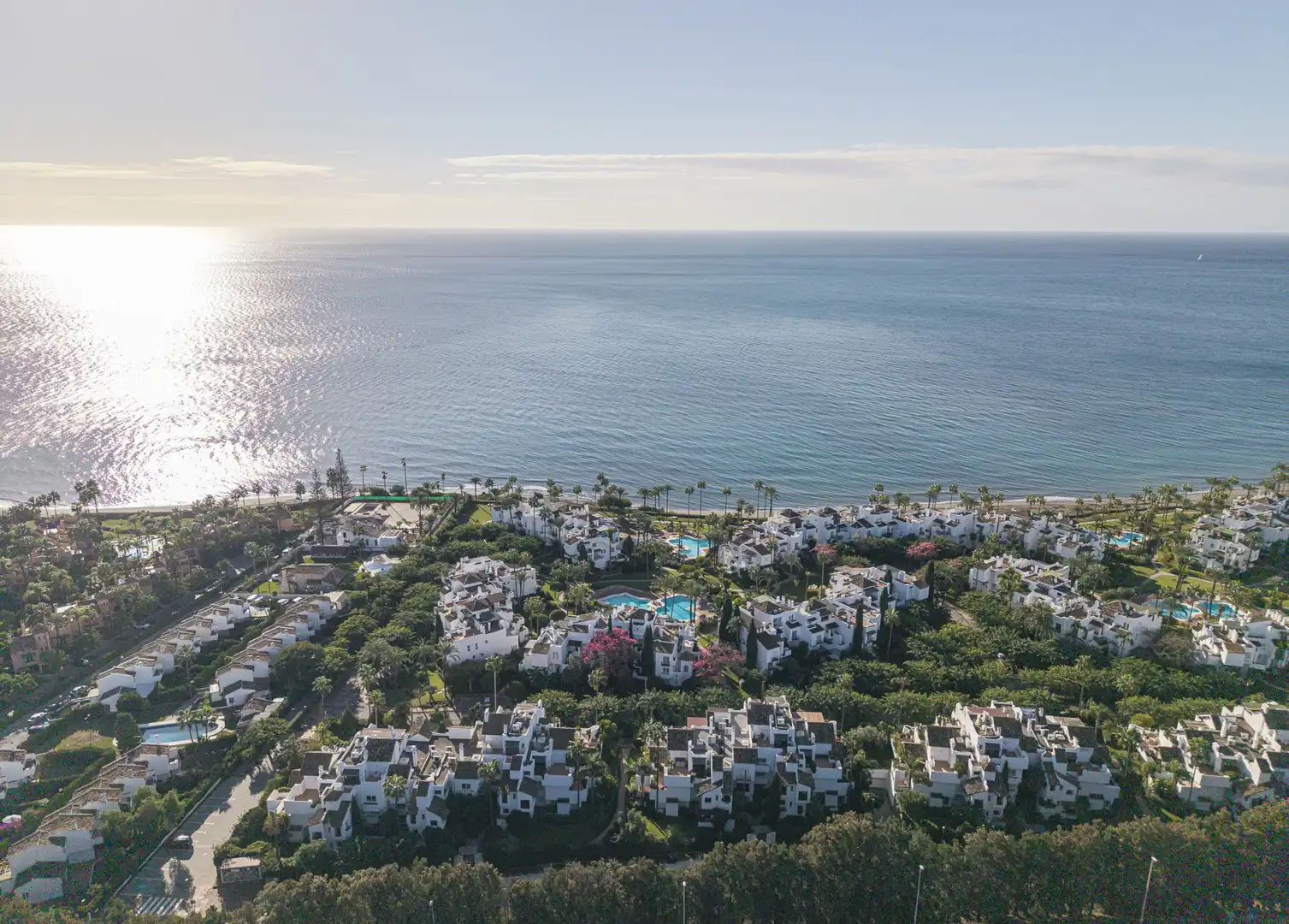 Exterior view of Ground floor for sale in Estepona  with Terrace, Swimming Pool and Community pool