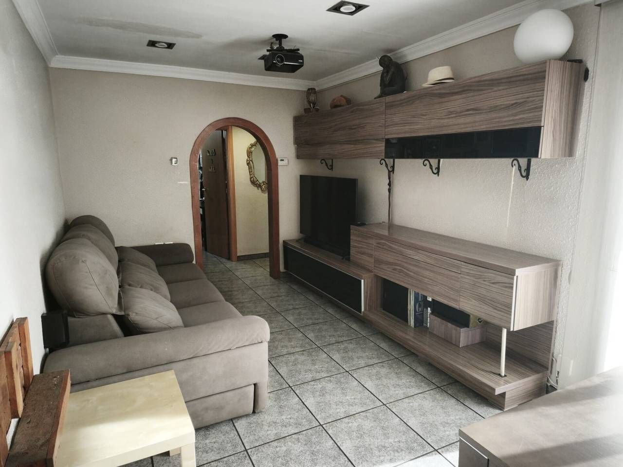 Sala d'estar de Pis en venda en Santa Coloma de Gramenet amb Aire condicionat, Calefacció i Balcó