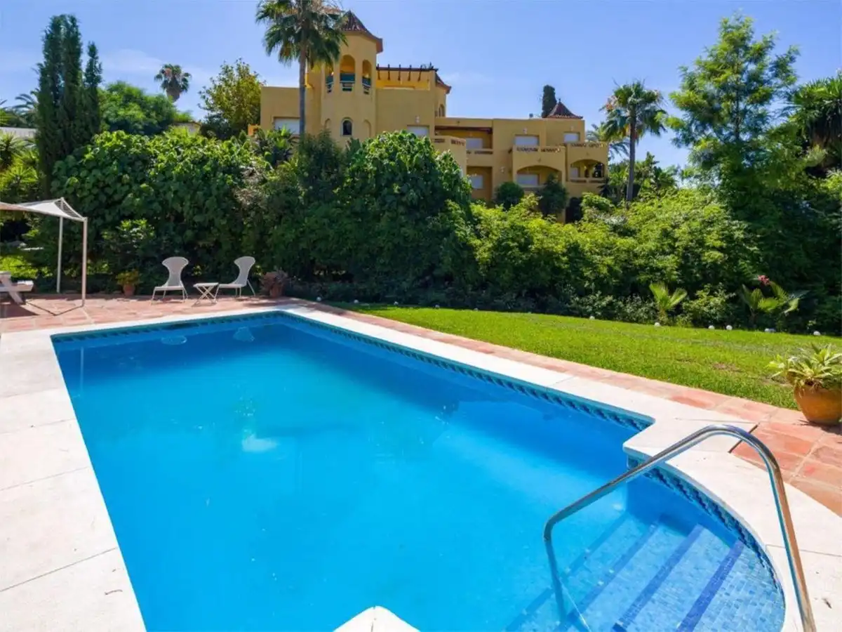 Jardín de Casa o chalet en venta en Marbella con Aire acondicionado, Terraza y Trastero