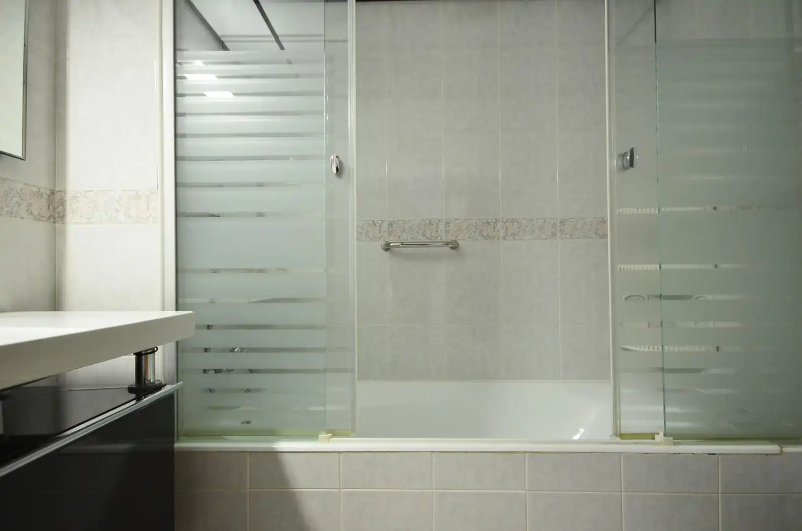Bathroom of Detached homes for sale in Zaragoza