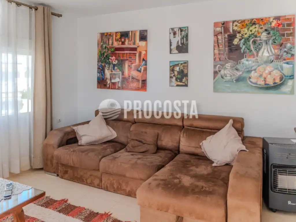 Sala de estar de Piso en venta en Almuñécar con Terraza y Internet