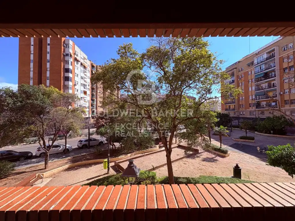 Exterior view of Flat for sale in Valencia