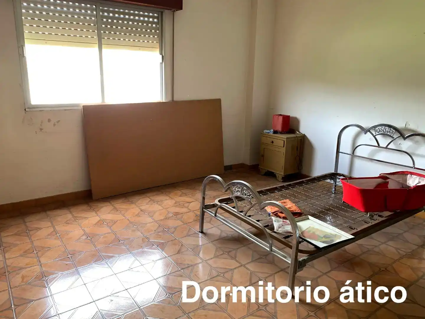 Dormitori de Casa adosada en venda en Lecrín amb Terrassa i Balcó