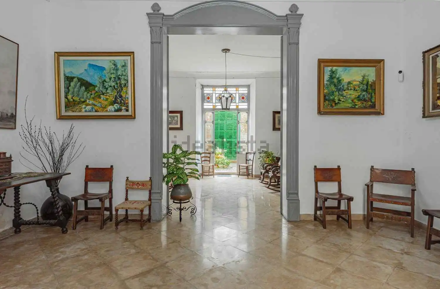 Buildings for sale in Manacor