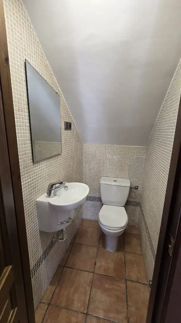 Baño de Casa o chalet de alquiler en Úbeda con Aire acondicionado, Calefacción y Amueblado