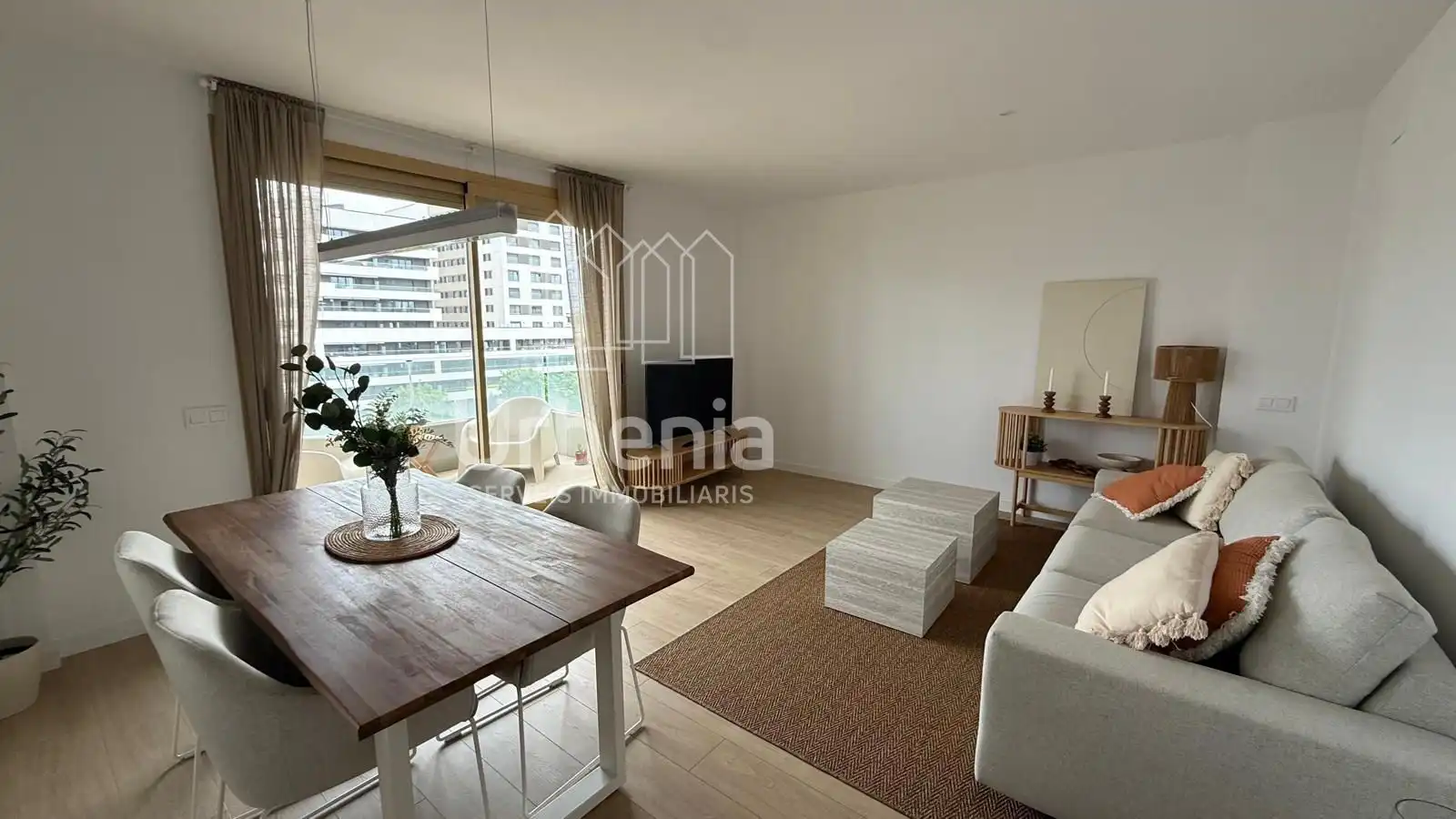 Attic for rent in Gorg