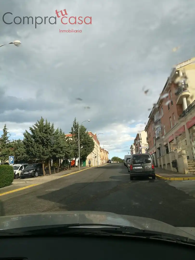 Terreni e lotti in vendita a La Lastrilla, imagen 8