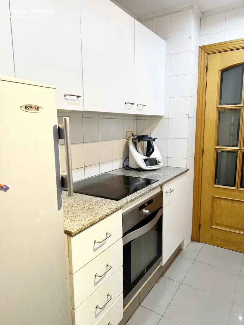 Cocina de Piso en venta en Granollers con Calefacción, Trastero y Horno