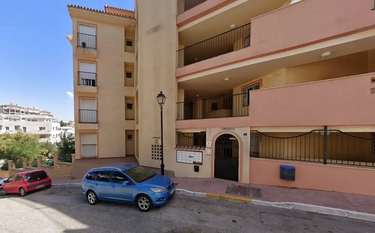 Exterior view of Garage for sale in Riviera del Sol