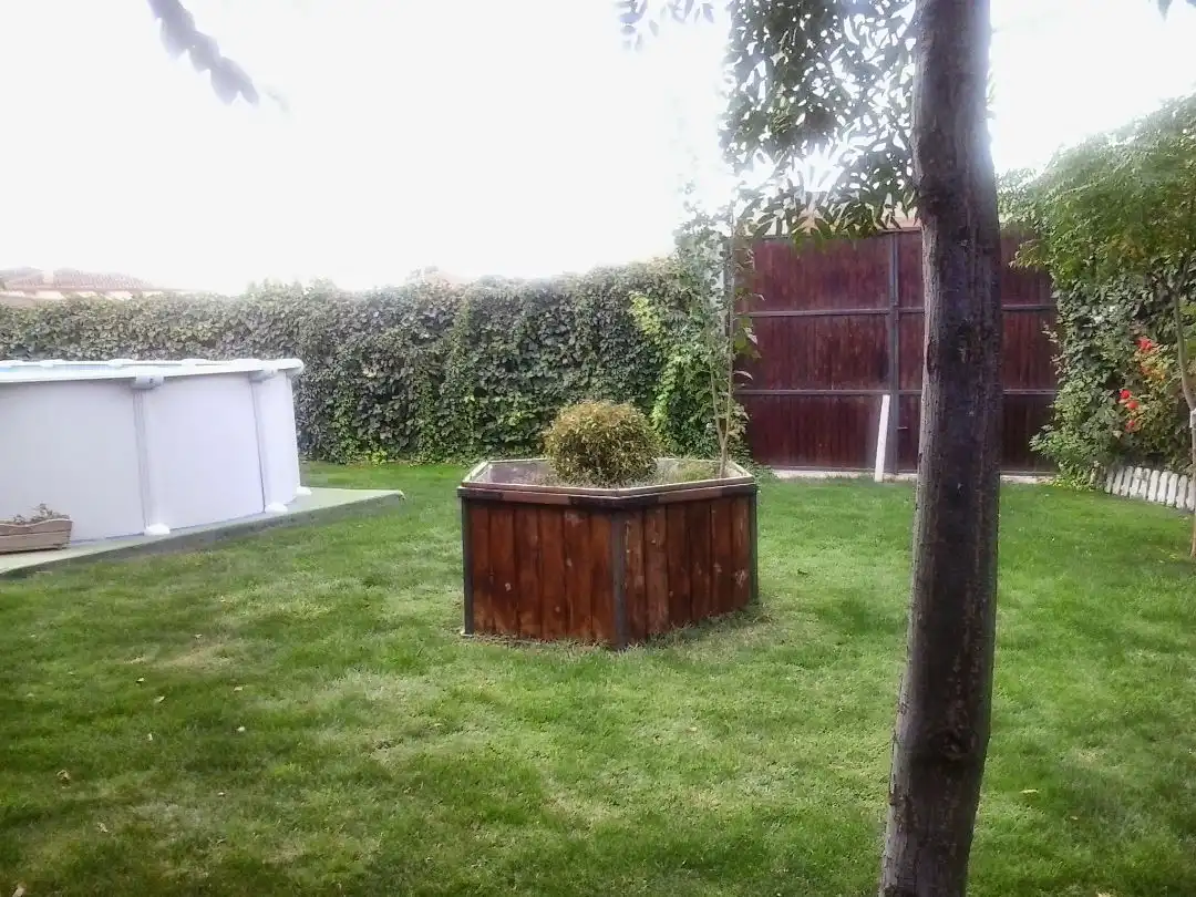 Chalet con jardín en venta en Calle de Levante 6, imagen 10