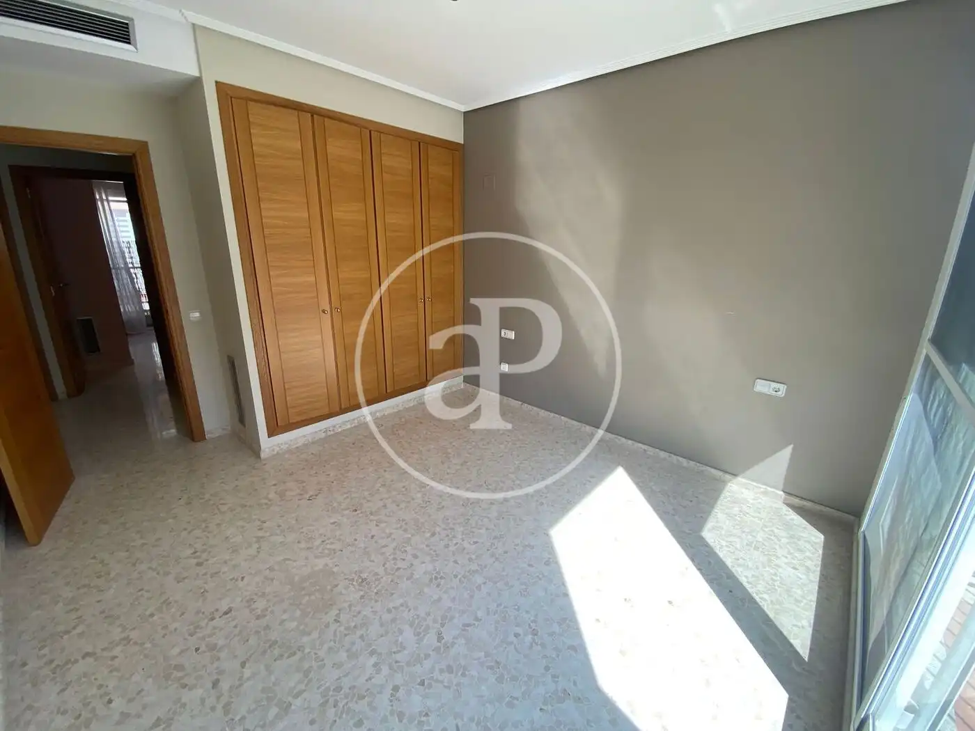 Casa adosada en venta en Moncada con Aire acondicionado, Calefacción y Terraza