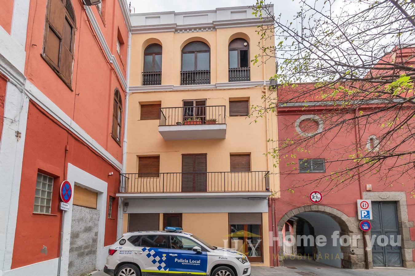 Exterior view of Single-family semi-detached for sale in La Jonquera  with Terrace and Balcony