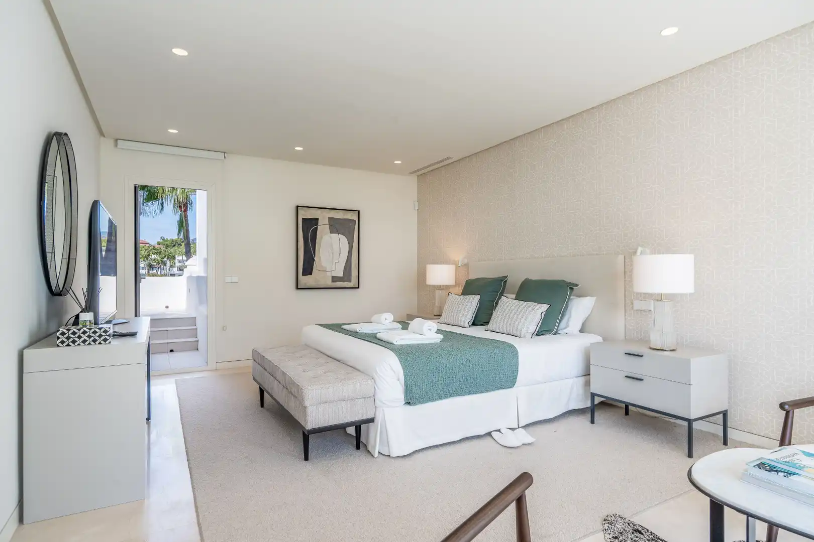 Habitación de Dúplex en venta en Marbella con Aire acondicionado, Terraza y Trastero