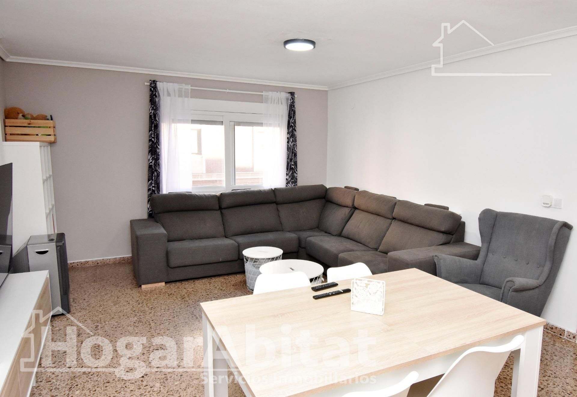 Sala d'estar de Pis en venda en Alcàsser amb Balcó