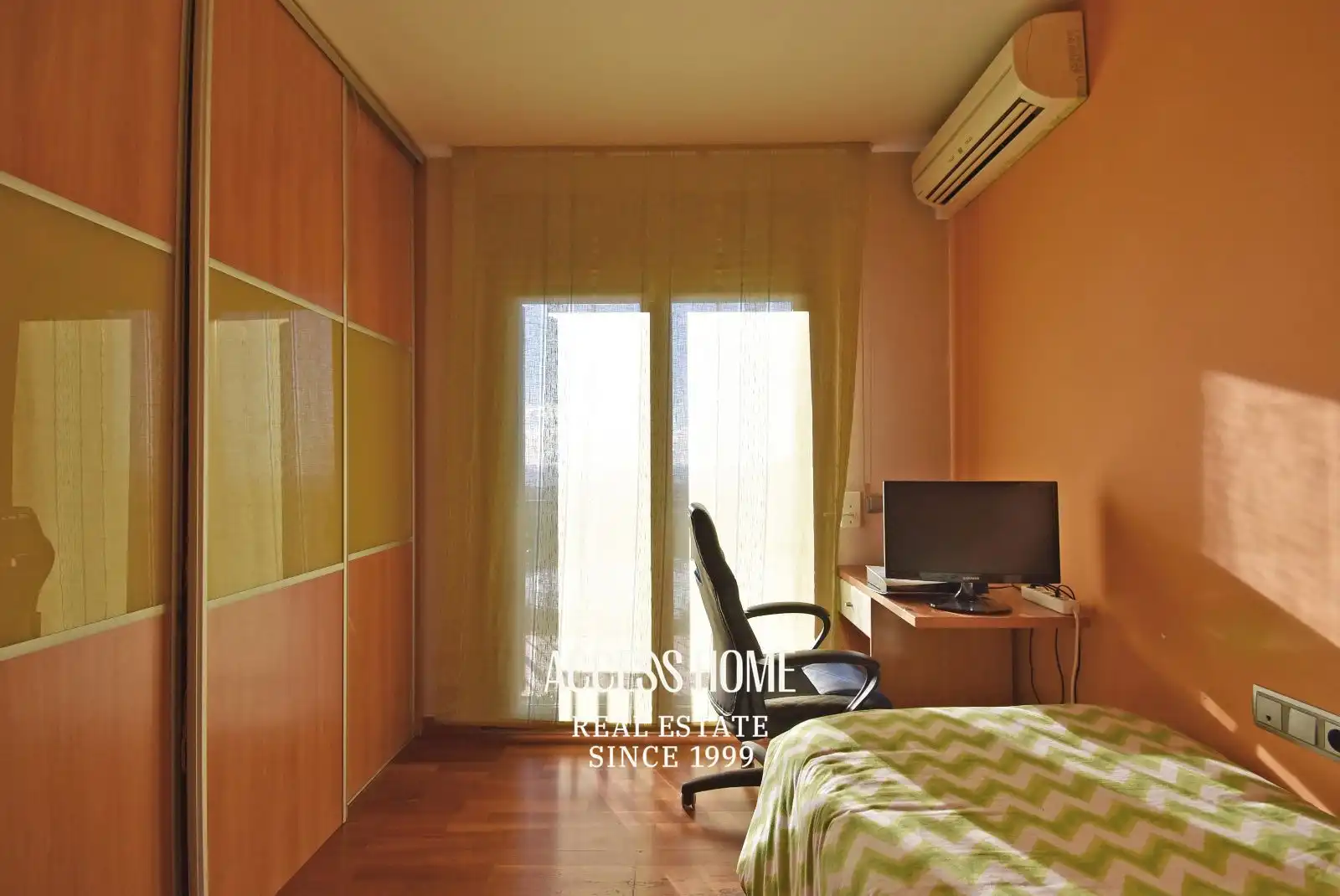 Dormitori de Casa o xalet en venda en Premià de Dalt amb Aire condicionat, Calefacció i Terrassa