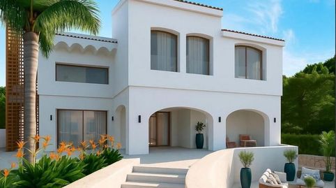 Exclusiva villa con vistas panorámicas al mar y al Montgó en Dénia