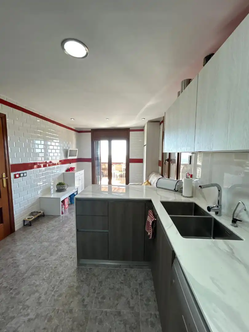 Xalet amb terrassa en venda a Carrer Paisos Catalans, imagen 48