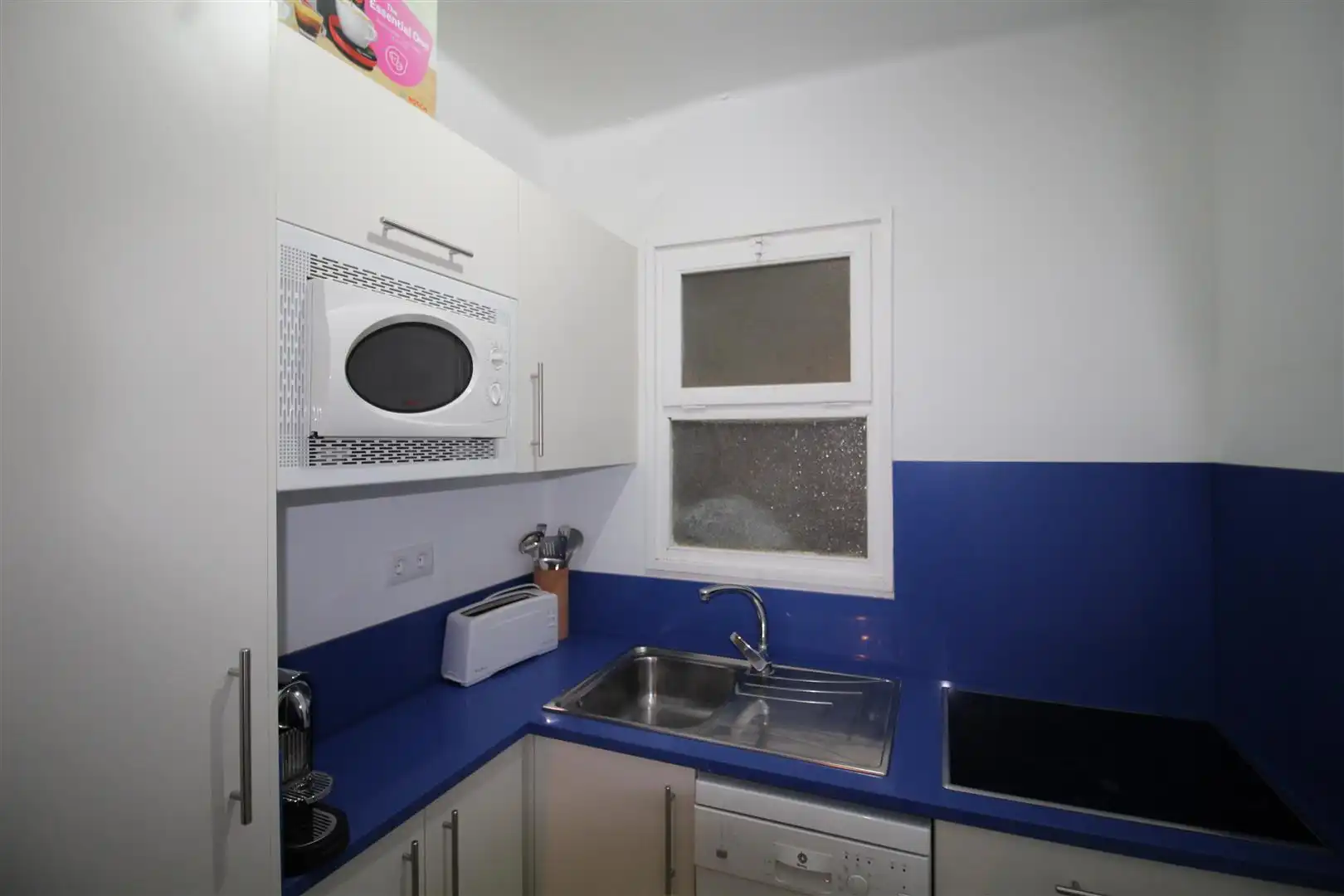 Cocina de Apartamento en venta en L'Estartit con Calefacción, Terraza y Amueblado