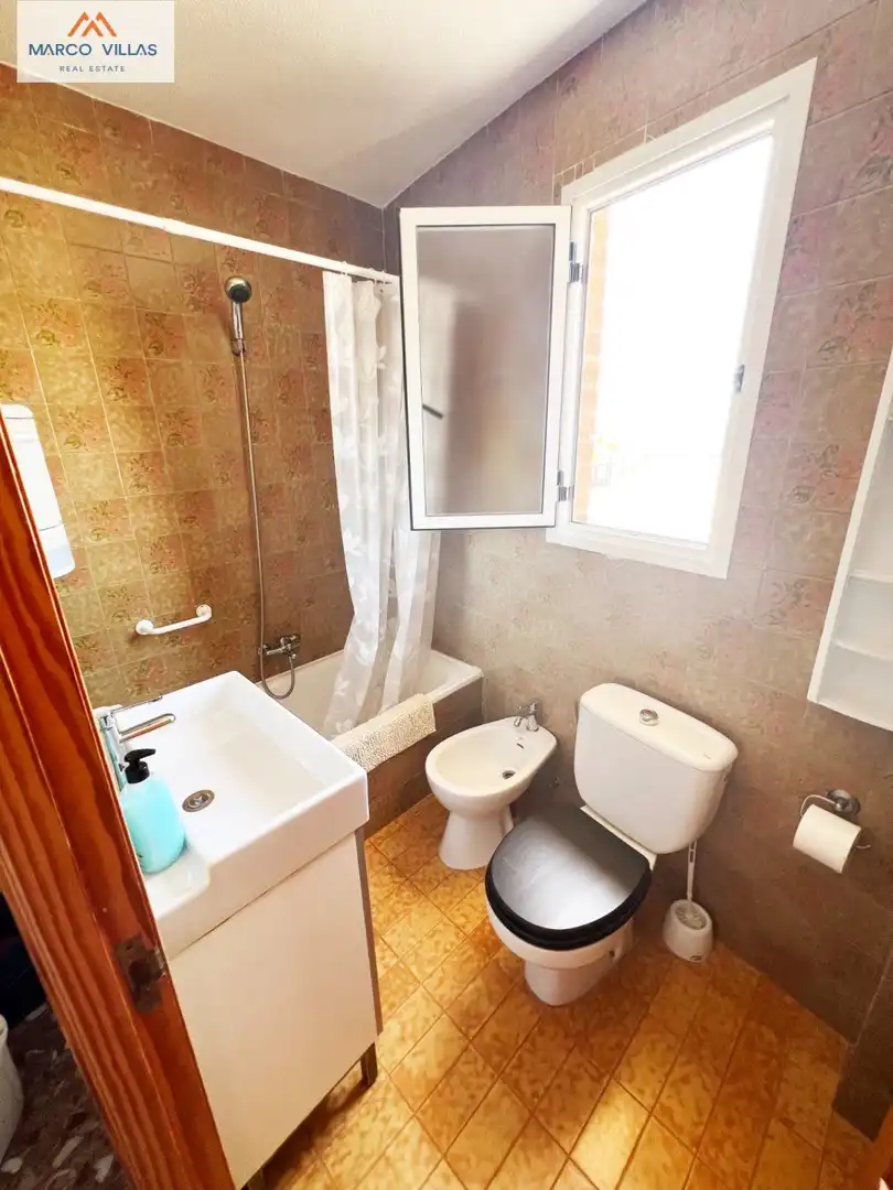 Villa mit Terrasse zum Verkauf in Guardamar Playa, imagen 17