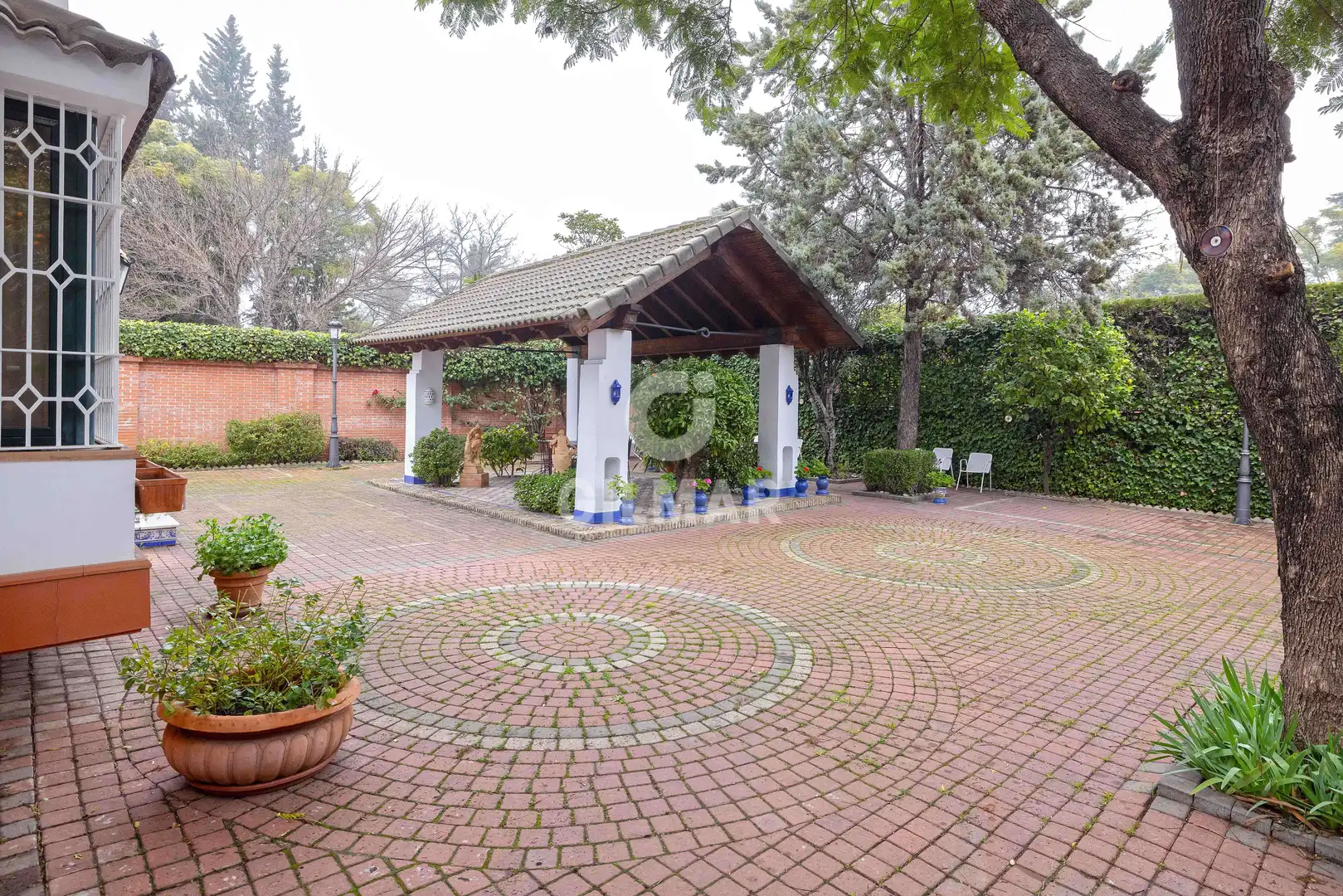 Jardí de Casa o xalet en venda en Sevilla amb Calefacció i Jardí privat