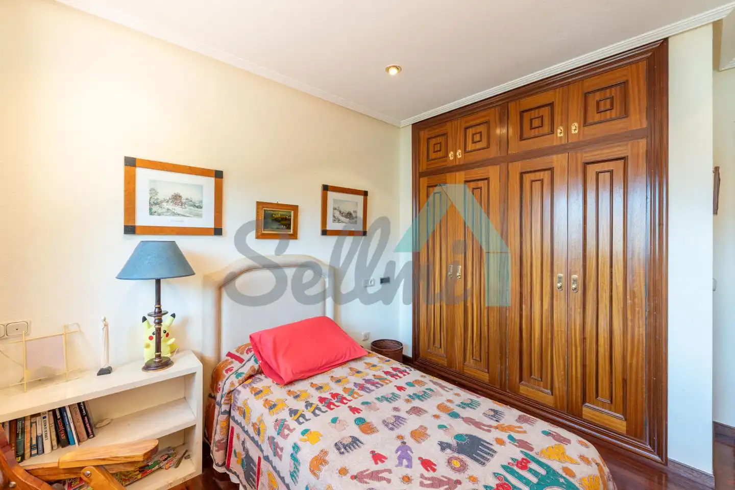 Bedroom of Detached homes for sale in Llanes  with Heating, Private garden and Parquet flooring