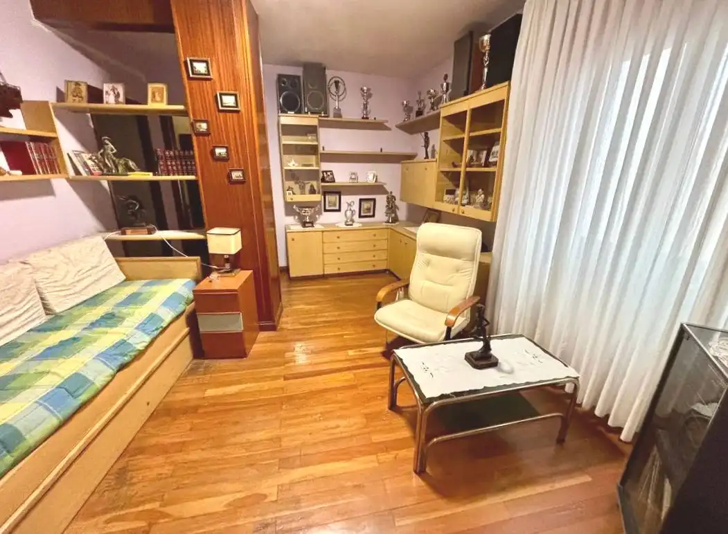 Flat for sale in Uribarri Kalea, Barrio de Uribarri