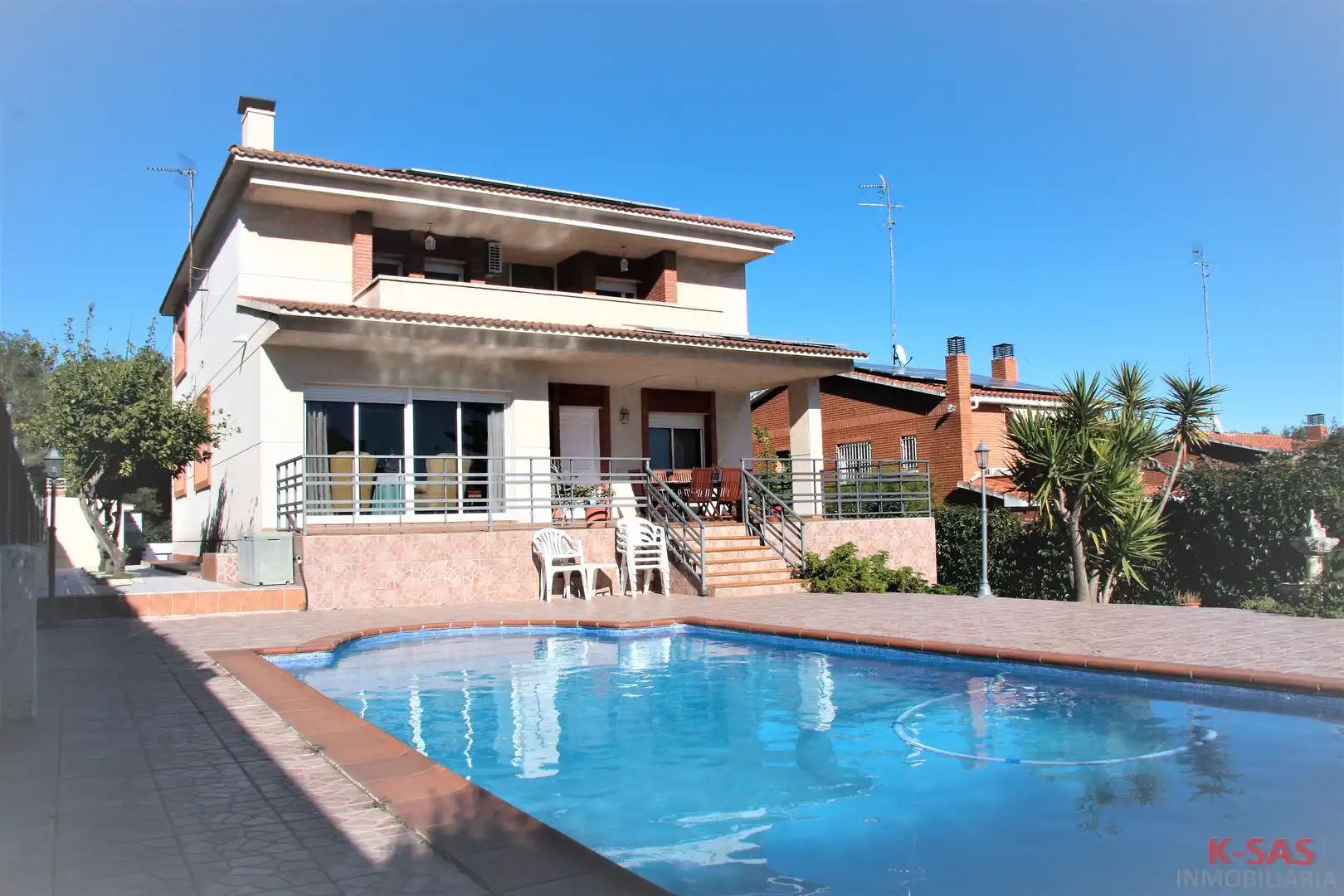 Piscina de Casa o xalet en venda en Tarragona amb Aire condicionat, Calefacció i Jardí privat