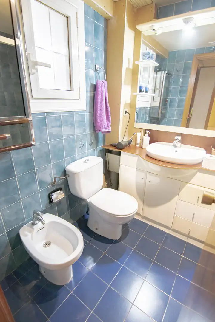 Baño de Piso en venta en Barcelona con Calefacción