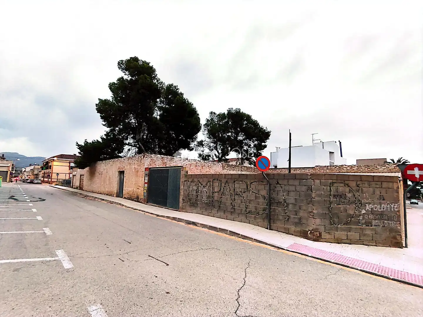 Vista exterior de Casa o xalet en venda en La Romana amb Calefacció, Terrassa i Traster