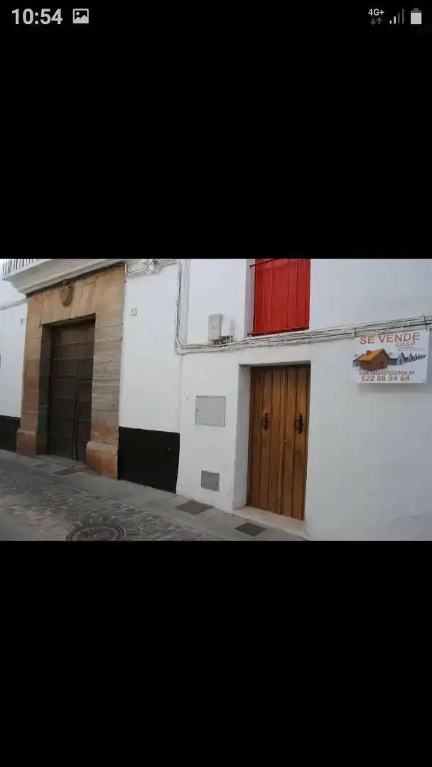 Vista exterior de Casa adosada en venda en Constantina amb Parquet, Moblat i Rentadora
